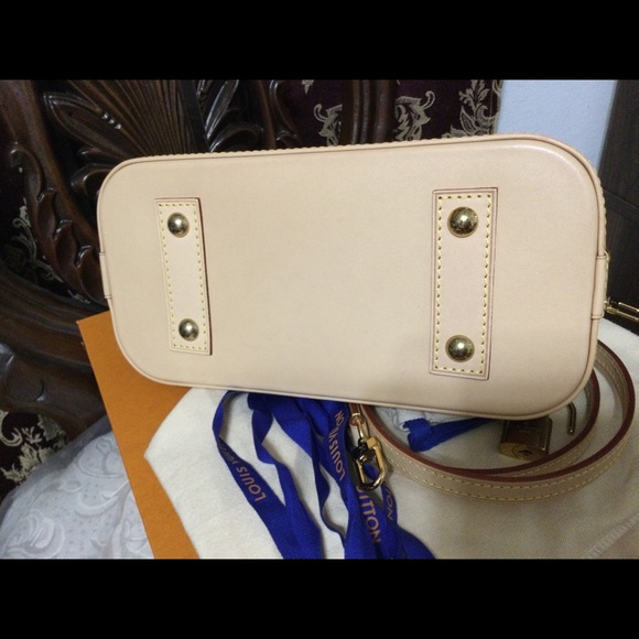 Louis Louis Alma BB monogram SOLD SOLD 🍀🍀🎊🎊🎊 - Picture 3 of 11